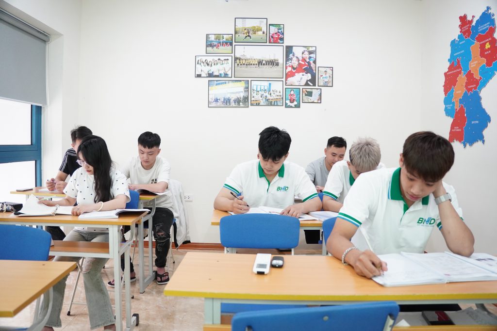 khai giảng khóa học tiếng đức bnd