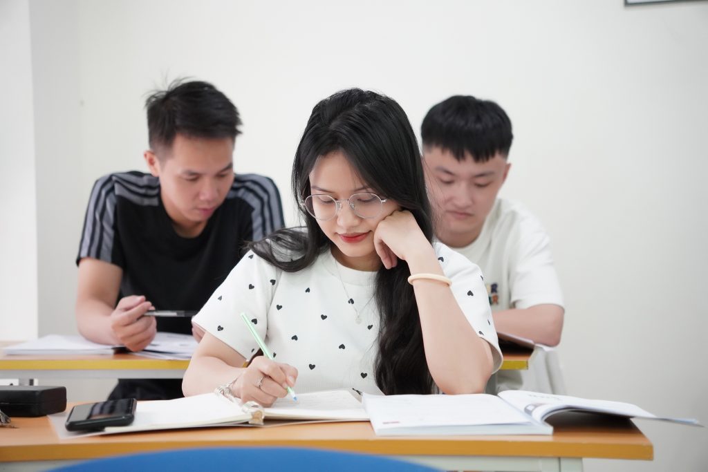 khai giảng đầy năng lượng tại bnd